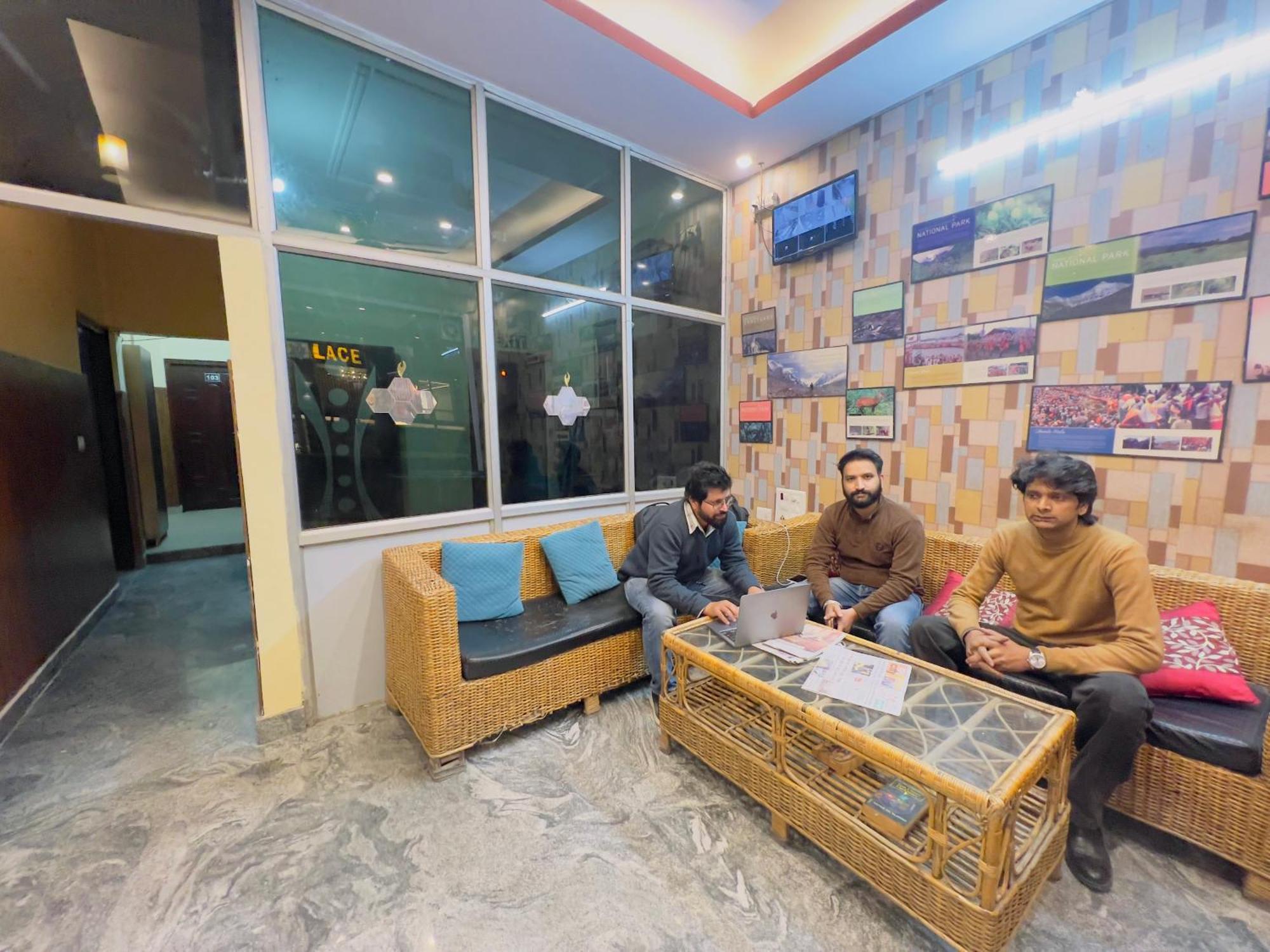 Bhagirathi By Restay Hotels Rishīkesh Buitenkant foto