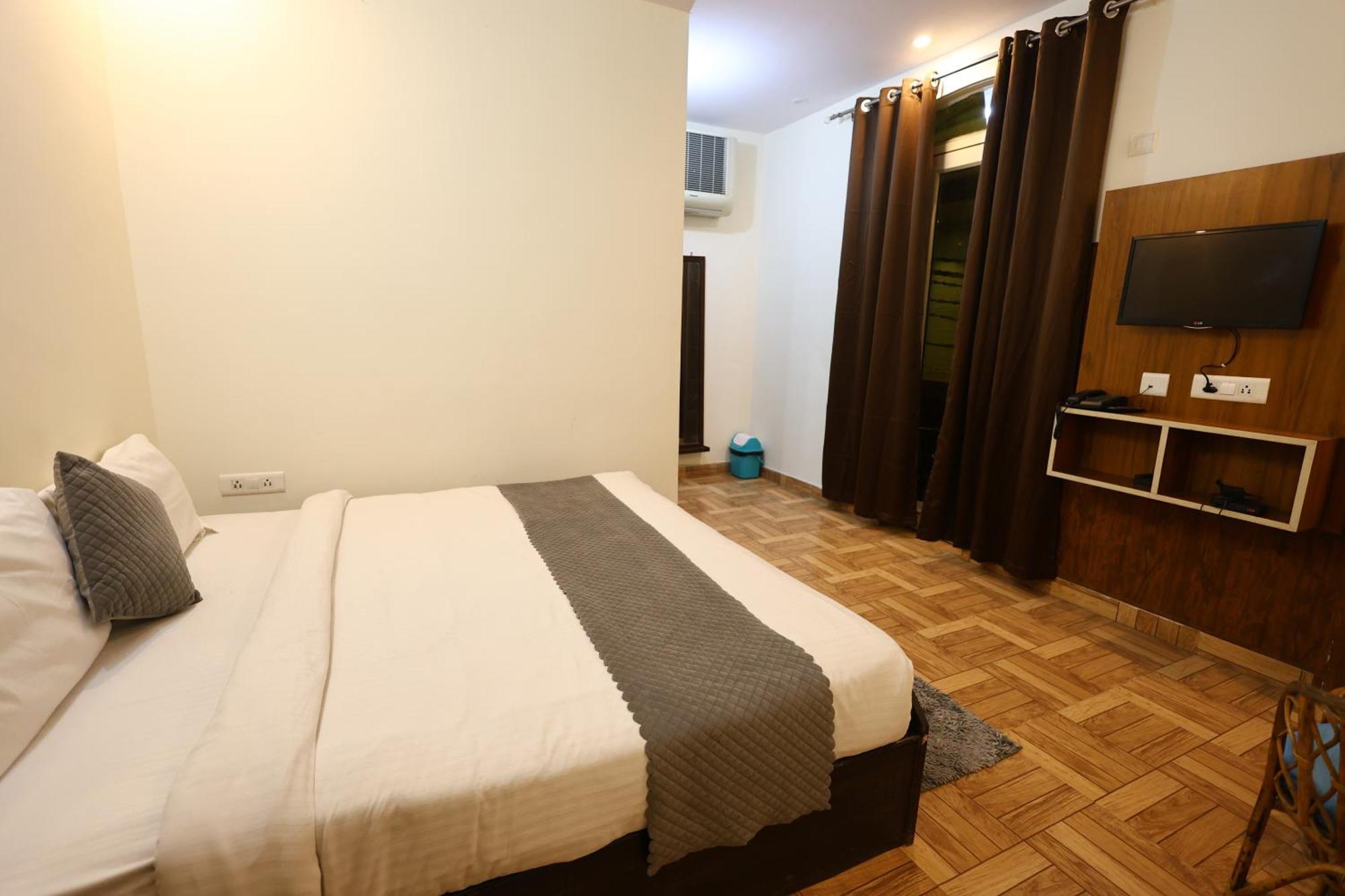 Bhagirathi By Restay Hotels Rishīkesh Buitenkant foto